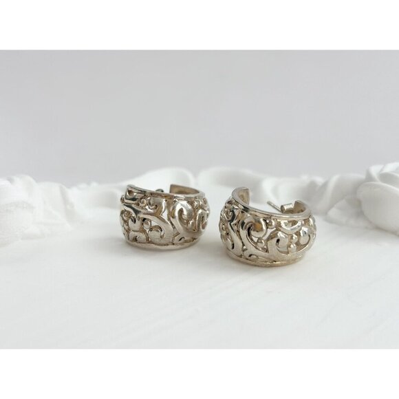 Filigree Style Sterling Silver Chunky Vintage Victorian Little Hoop Earrings - Picture 5 of 10